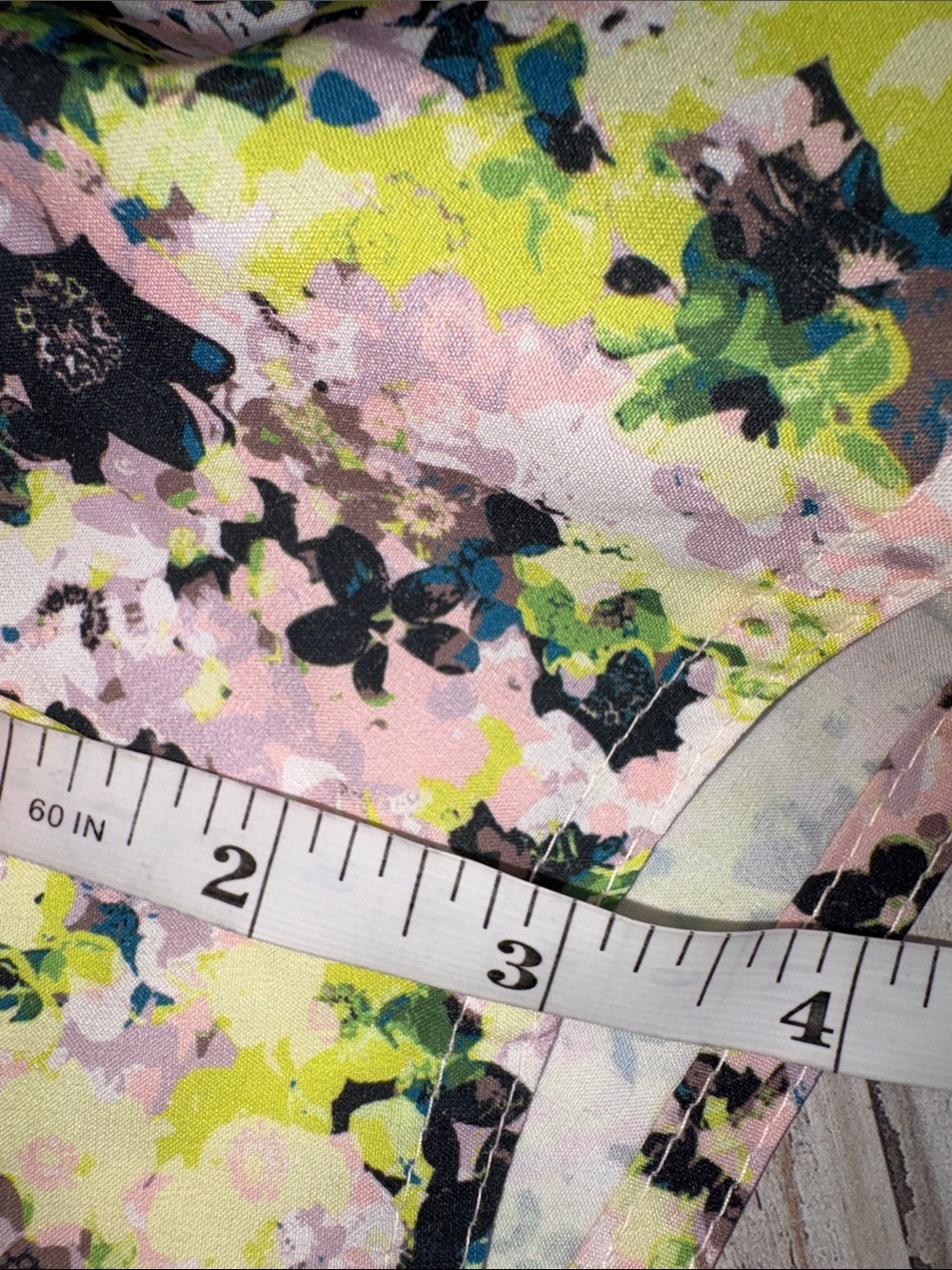 Old Navy Active Strechtech Go Dry Neon Floral Built in Panties Shorts Size 2X - Picture 4 of 12